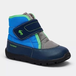 NEW Toddler Boy’s Blake Boots Shoe Insulated Snow Blue NWT SIZE 7